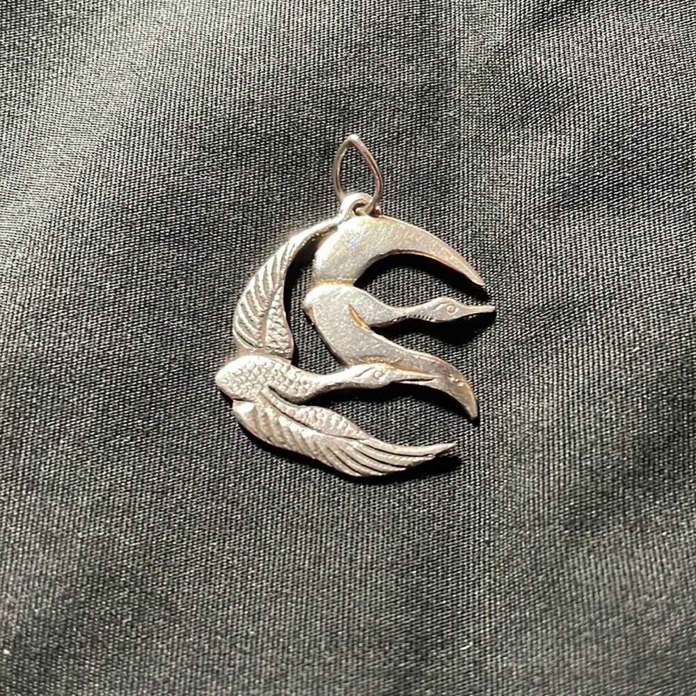 Vintage Sterling Silver Pendant